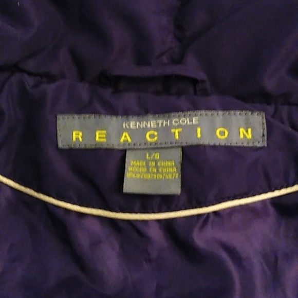 KENNETH COLE REACTION DOWN FILLED, PUFFER VEST, ZIP & SNAP, 2 ZIPPER POCKETS - Picture 5 of 8